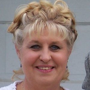 Meet your Posher, Dolly